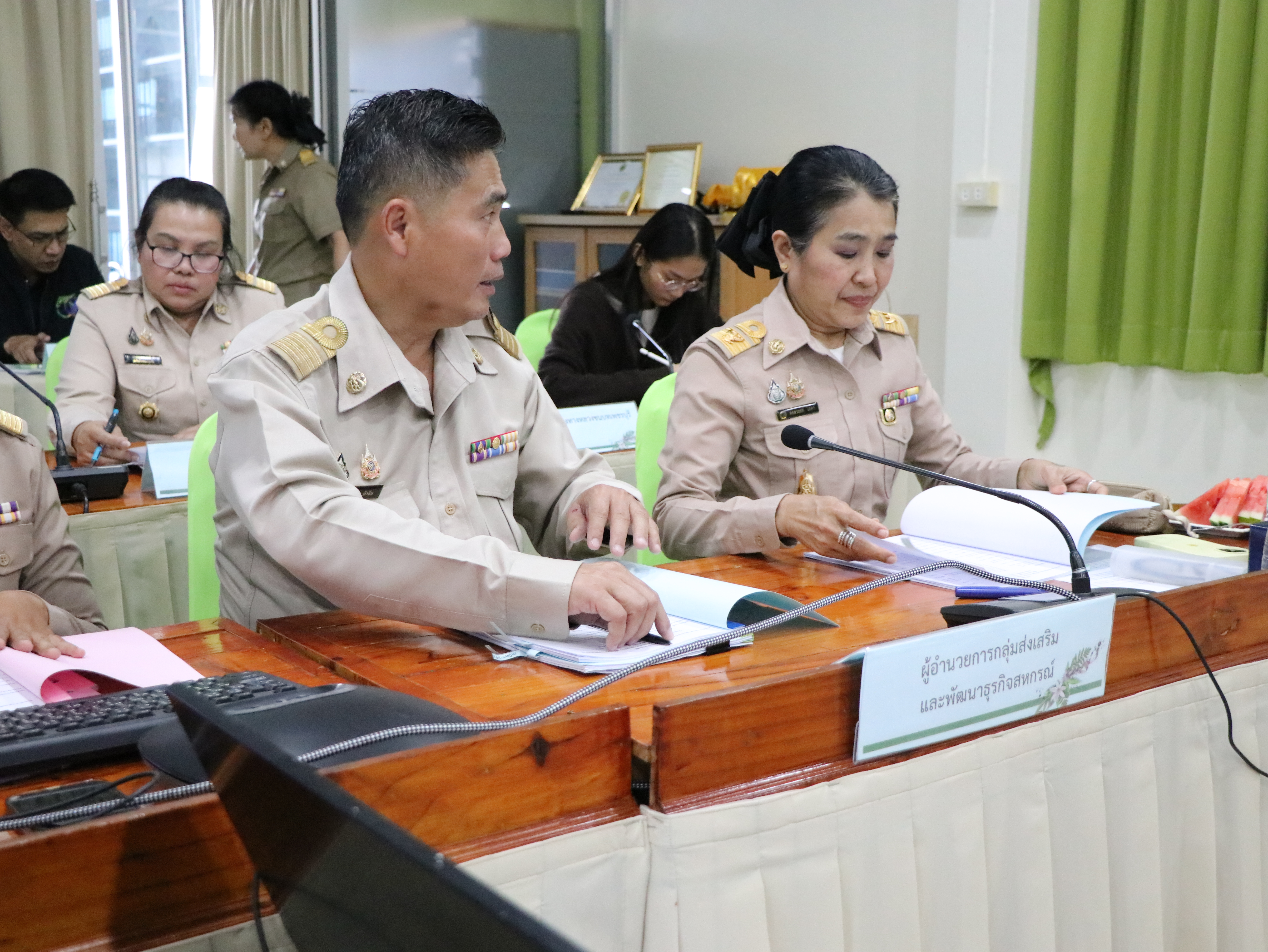 title - ส.ป.ก.เพชรบุรี ร่วมประชุมคณะทำงานส่งเสริมพัฒนาอาชีพและการตลาด ภายใต้คณะอนุกรรมการนโยบายที่ดิน (คทช.) จังหวัดเพชรบุรี ครั้งที่ 1/2569